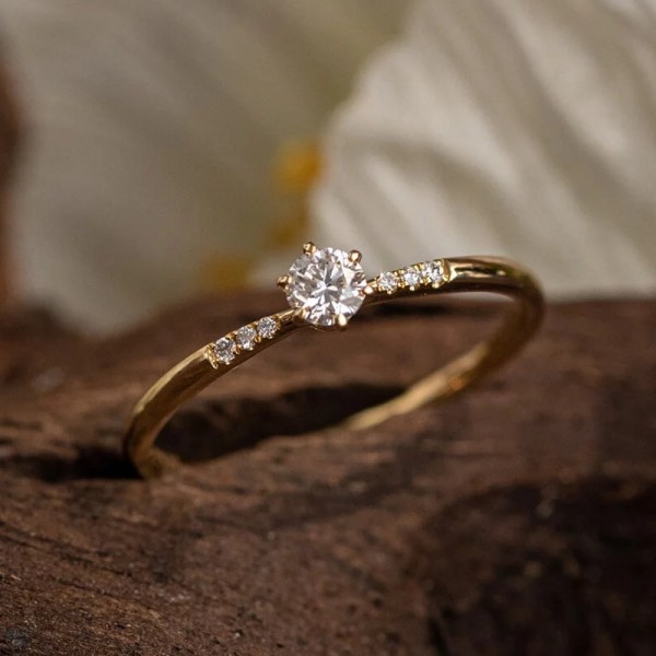 Diamond Solitaire Ring 14K Yellow Gold SS0098