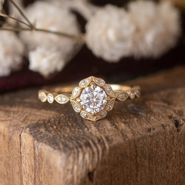 Diamond Vintage Ring 14K Yellow Gold SS0209