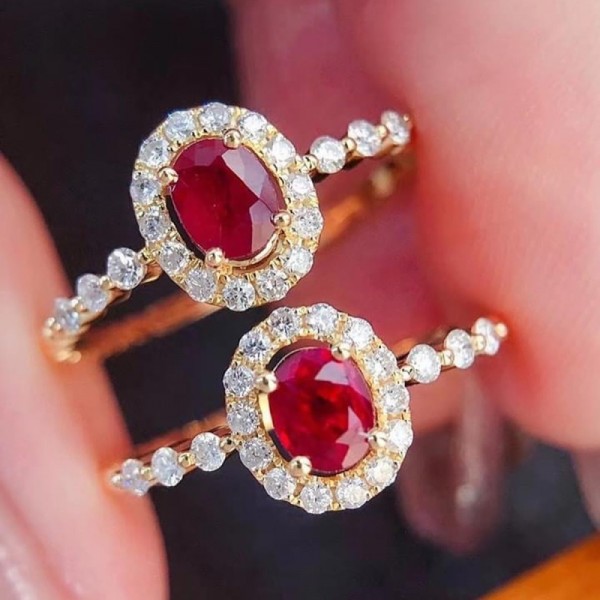 Natural Oval Ruby & Natural Diamond Ring SS0119